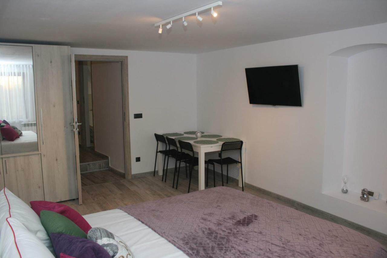 Amedeea'S Apartment Сибиу Екстериор снимка