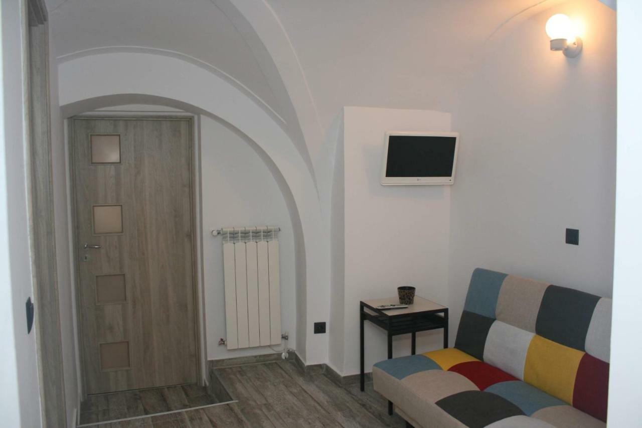 Amedeea'S Apartment Сибиу Екстериор снимка